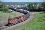 Westbound manifest starts up the hill